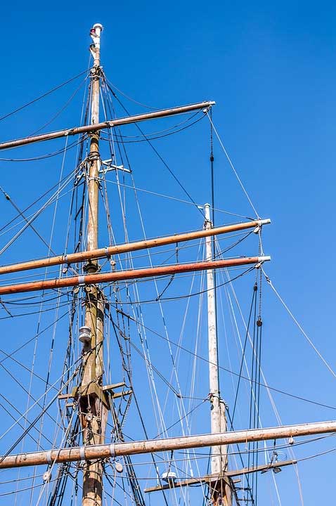 Historisches Segelschiff im Hafen von Flensburg